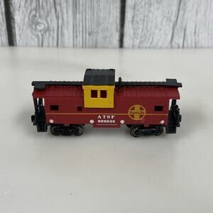 Bachmann N Scale Wide Vision Caboose Train ATSF 999628